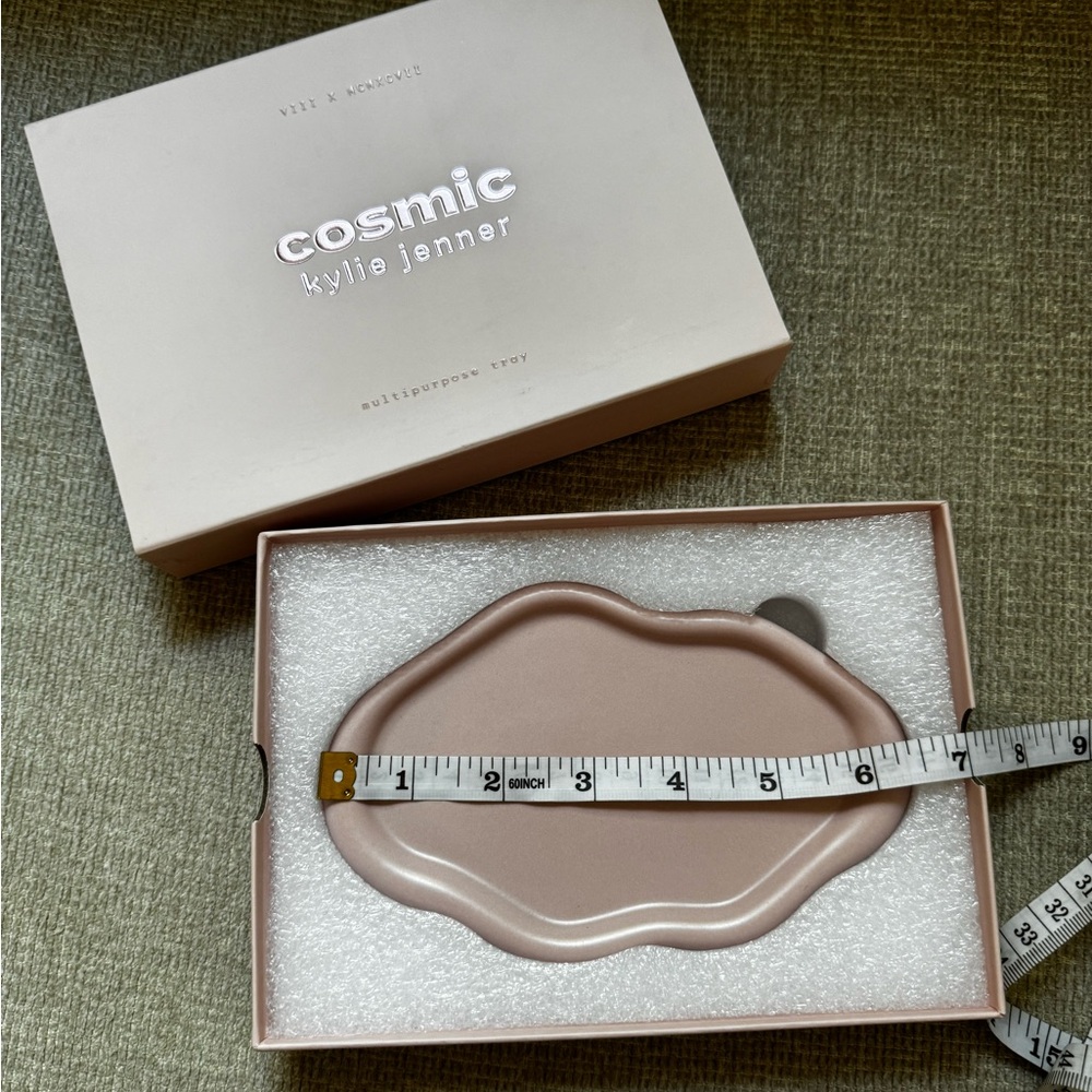Kylie Cosmic Vanity Multipurpose Fragrance Tray - Picture 8 of 14